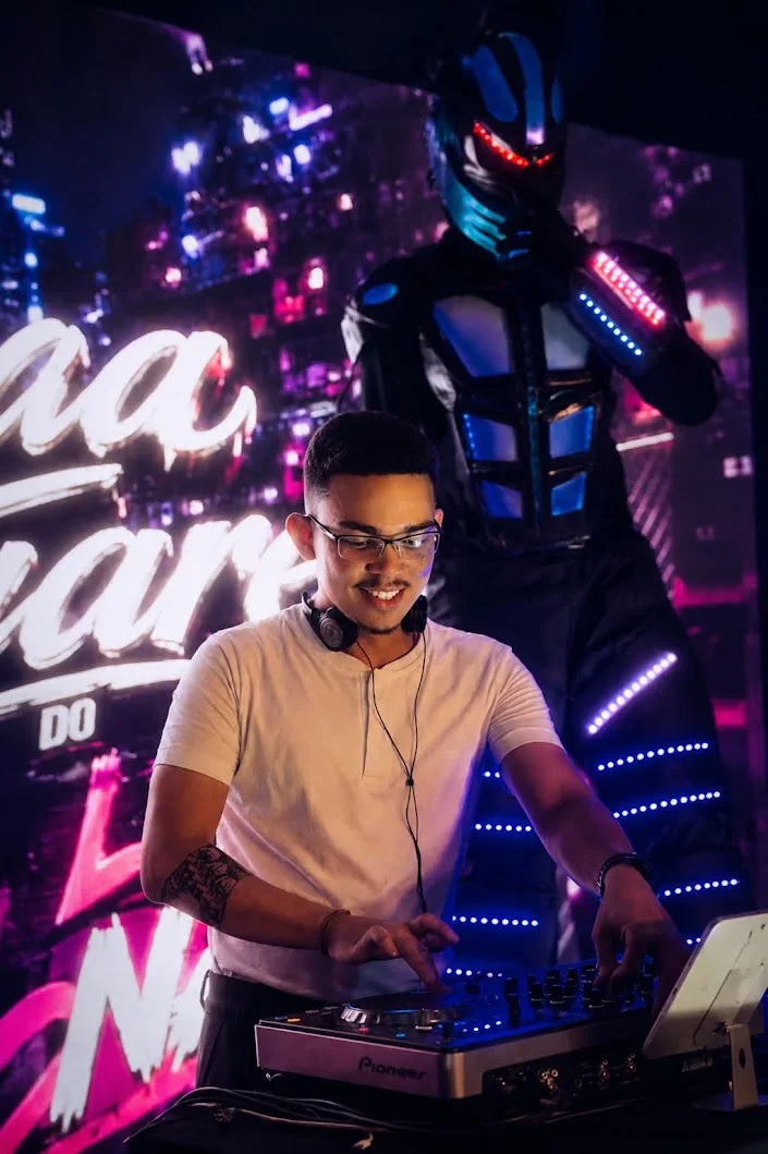 Gusta DJ